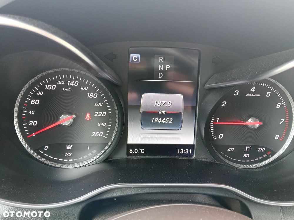 Mercedes-Benz GLC - 14