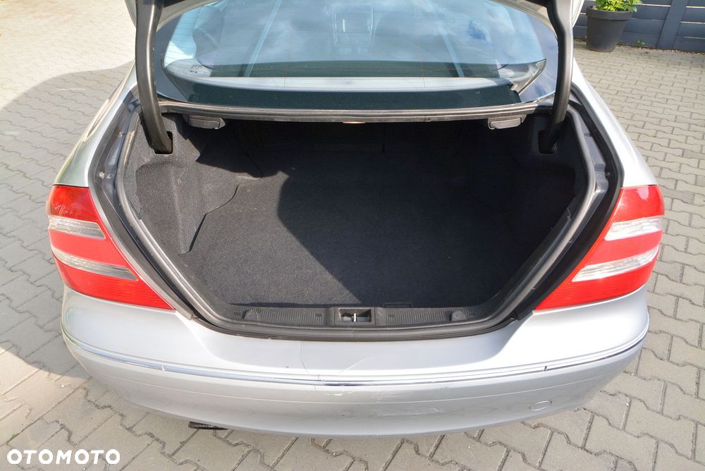 Mercedes-Benz CLK 200 Kompressor Avantgarde - 22