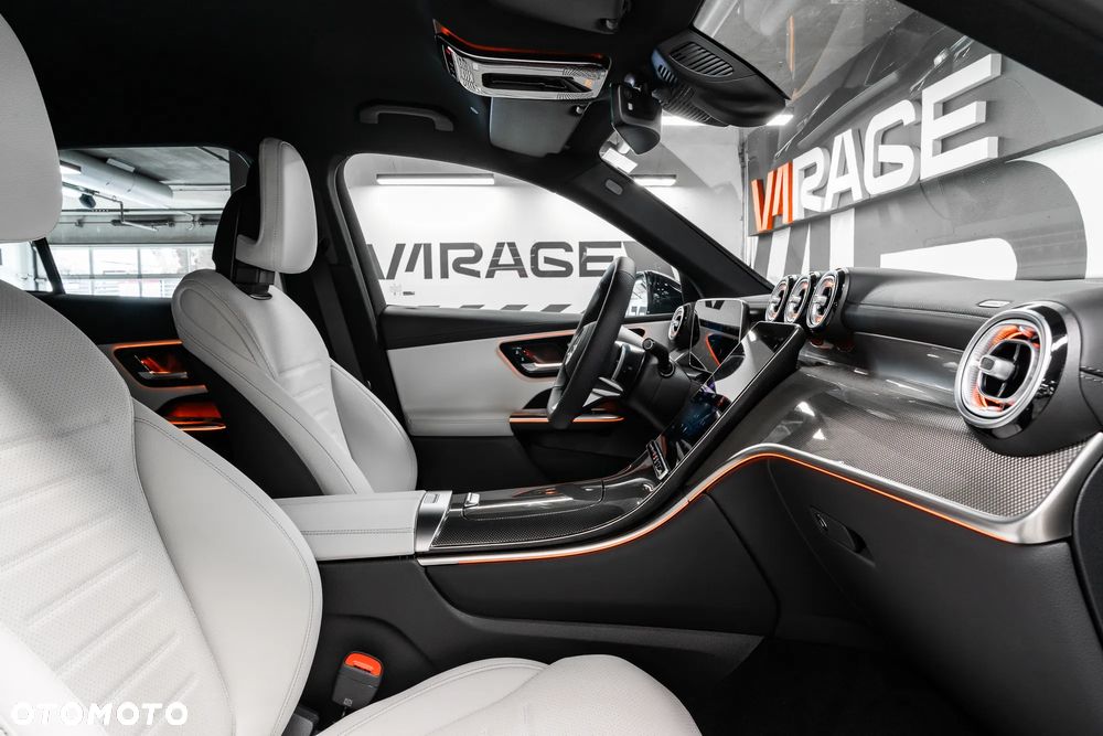 Mercedes-Benz GLC - 29