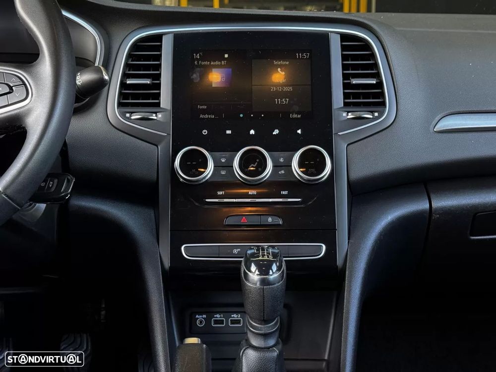 Renault Mégane Sport Tourer 1.5 Blue dCi Equilibre - 19