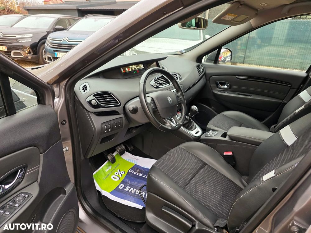 Renault Grand Scenic 1.6 dCi Energy Privilege - 28