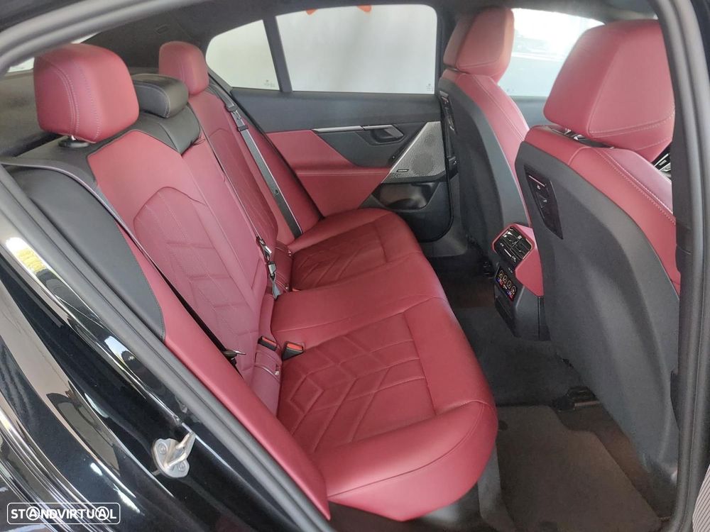 BMW i5 eDrive40 Pack Desportivo M Pro - 47