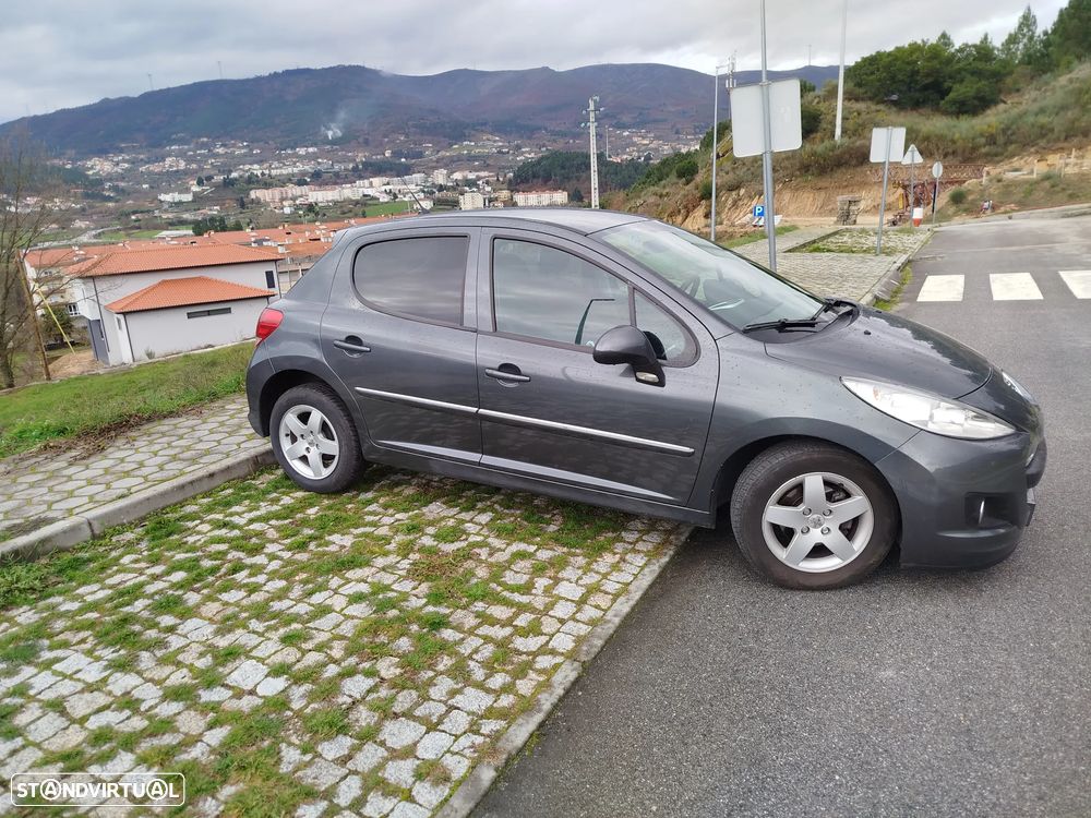 Peugeot 207 1.4 16V Sport - 2