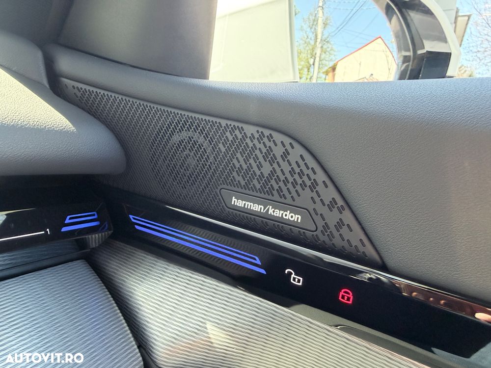 BMW Seria 5 520d AT MHEV - 27