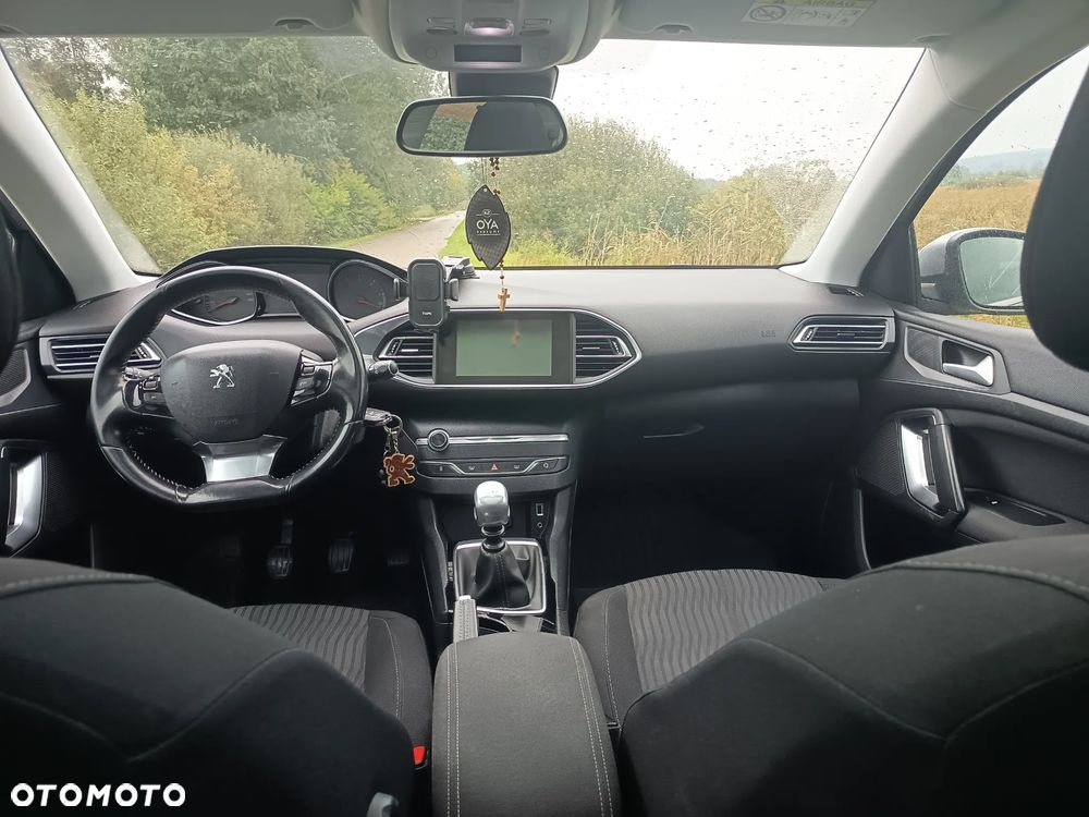 Peugeot 308 SW 1.6 BlueHDi Active S&S - 13