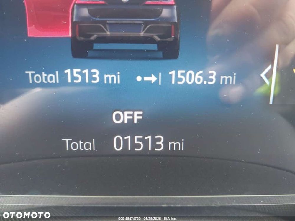 BMW i7 - 12