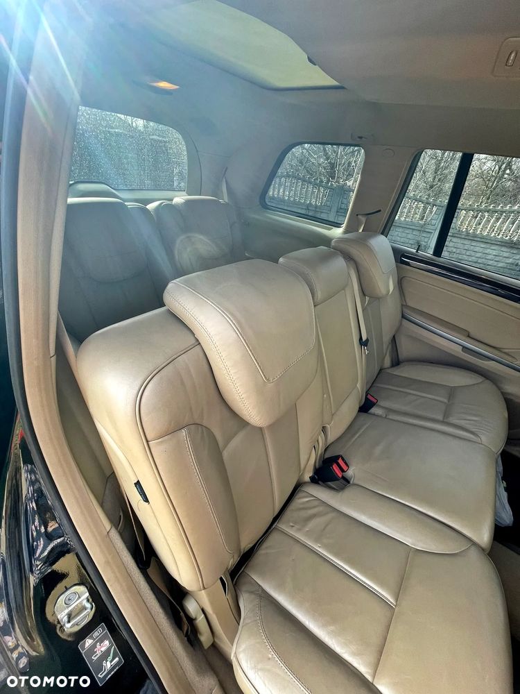 Mercedes-Benz GL - 14
