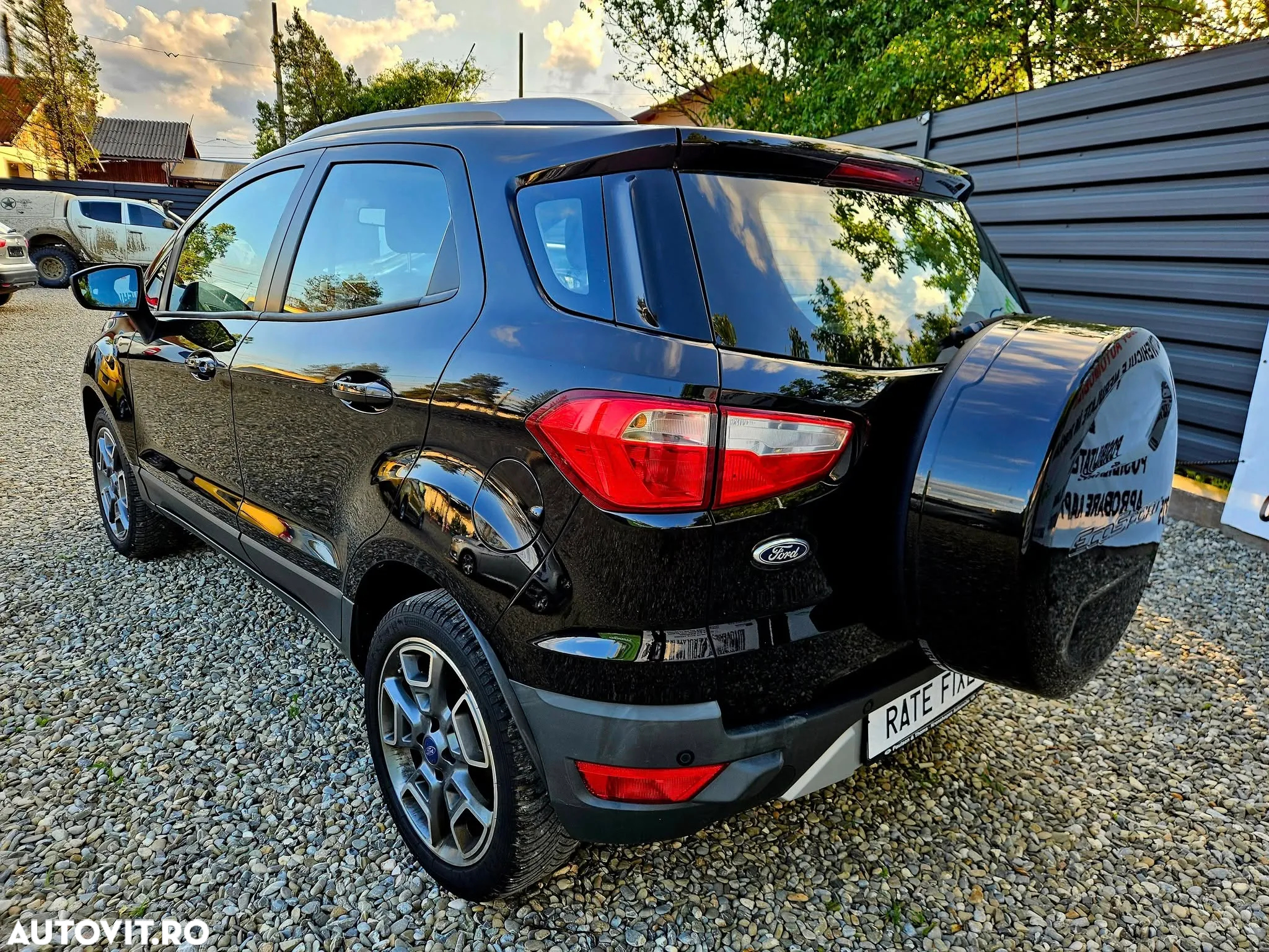 Ford EcoSport 1.5 TDCi TITANIUM - 4