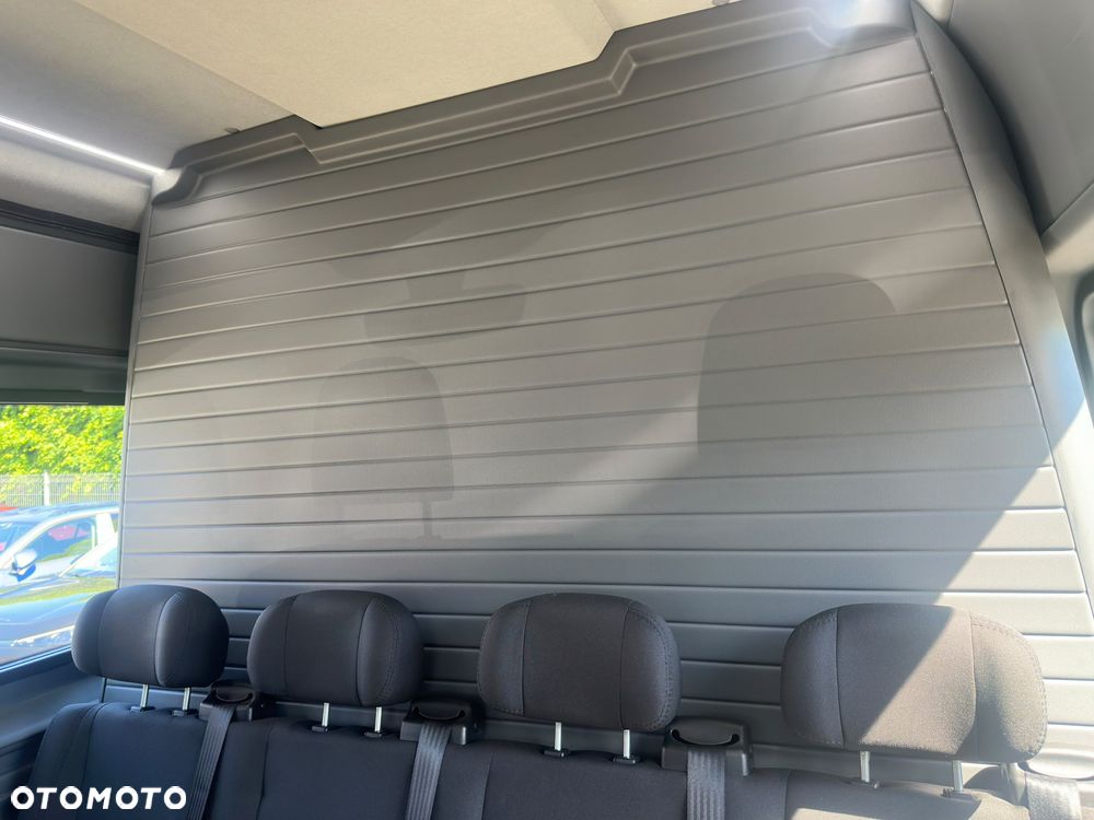 Volkswagen Crafter - 16