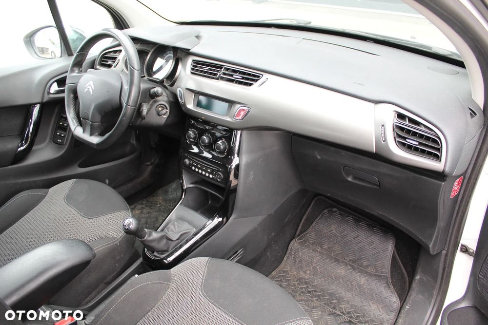 Citroën C3 1.2 PureTech Selection - 13