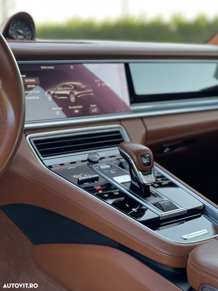 Porsche Panamera 4S - 5