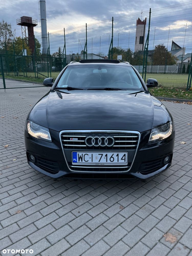 Audi A4 - 1