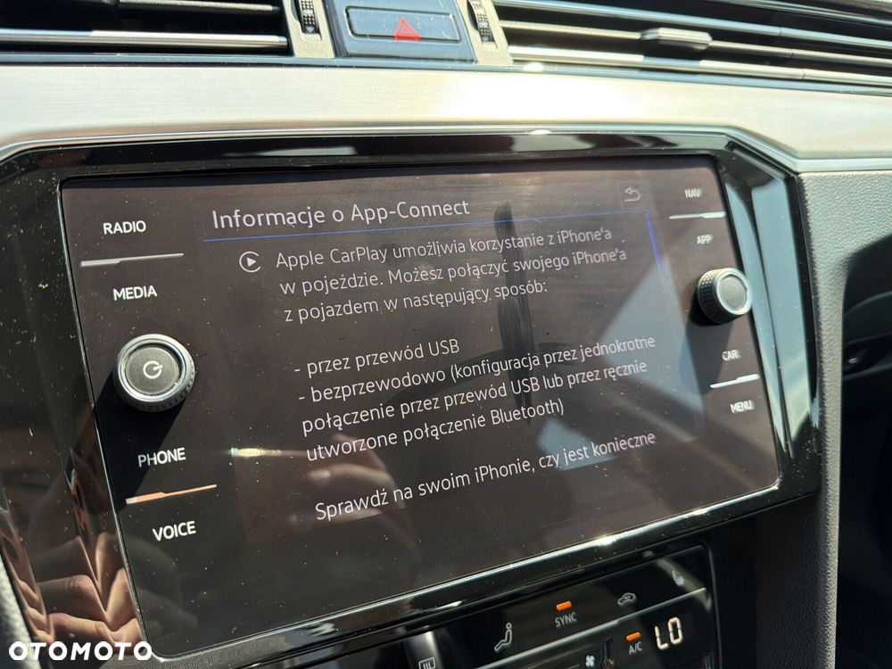 Volkswagen Passat 1.5 TSI EVO Elegance DSG - 27