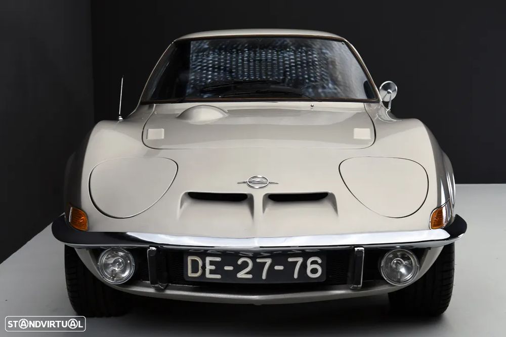 Opel GT - 5