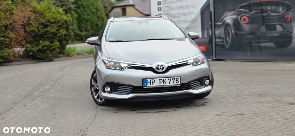 Toyota Auris 1.6 D-4D Design Edition - 21