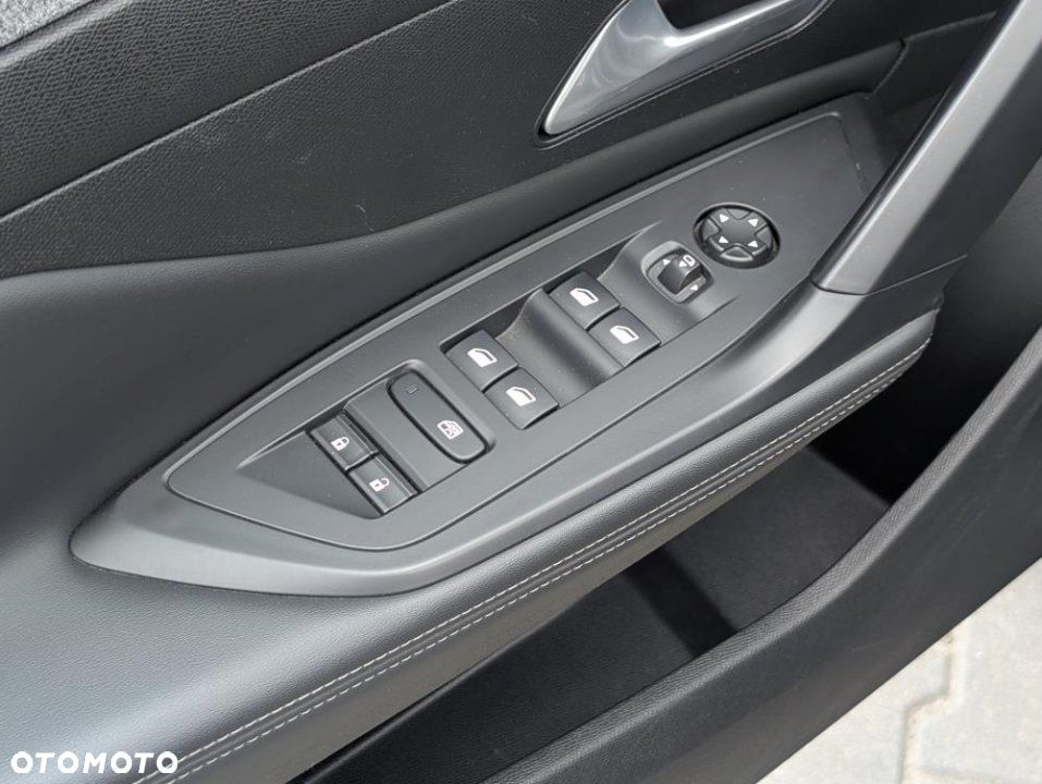 Peugeot 308 - 12