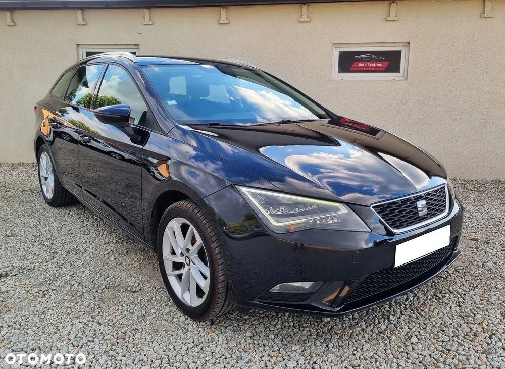 Seat Leon Sportstourer 2.0 TDI Style S&S DSG EU6 - 4