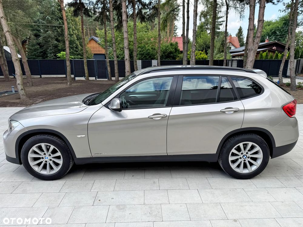 BMW X1 sDrive18d Sport Line - 16