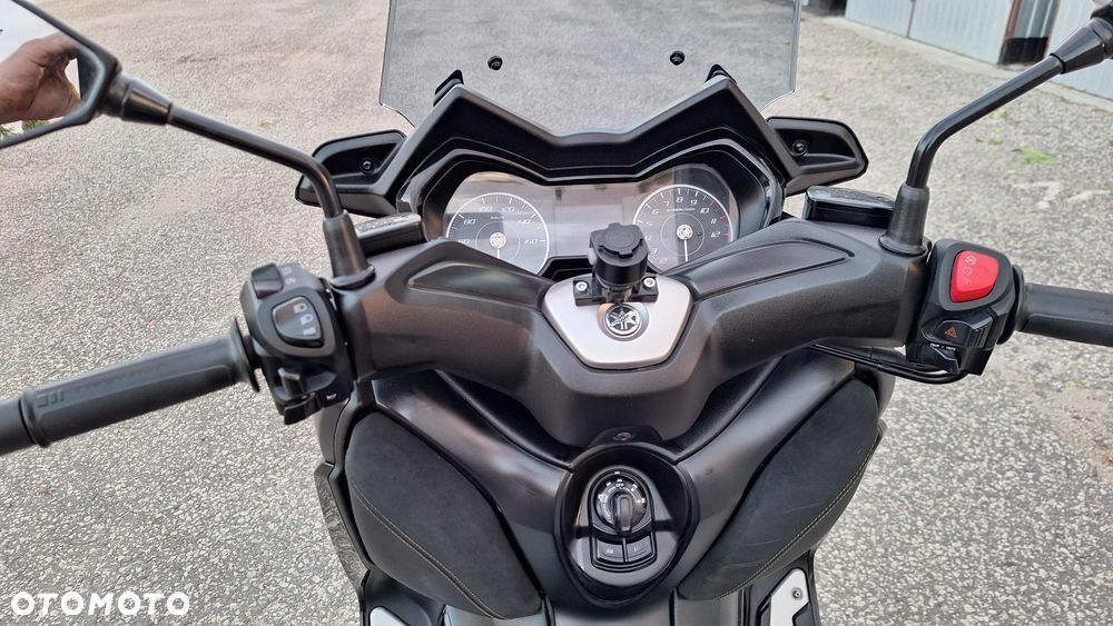 Yamaha X-max - 26