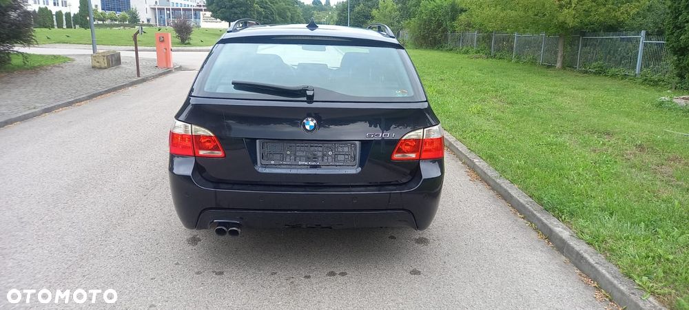 BMW Seria 5 530i - 5