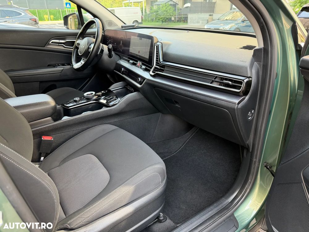 Kia Sportage 1.6 T-GDI HEV 6AT 4x2 Style - 24