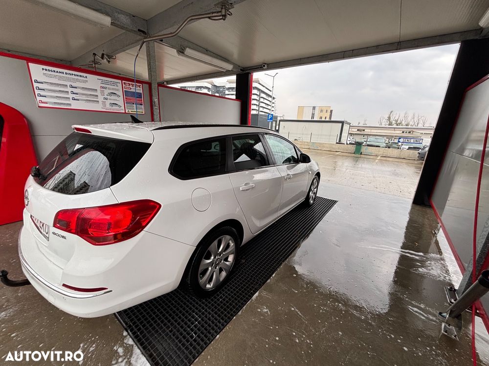 Opel Astra Sports Tourer 2.0 CDTI ECOTEC Start/Stop Active - 3