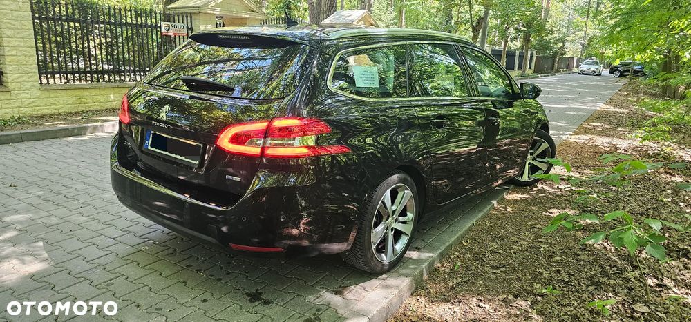 Peugeot 308 PureTech 130 EAT6 Stop & Start Allure - 2