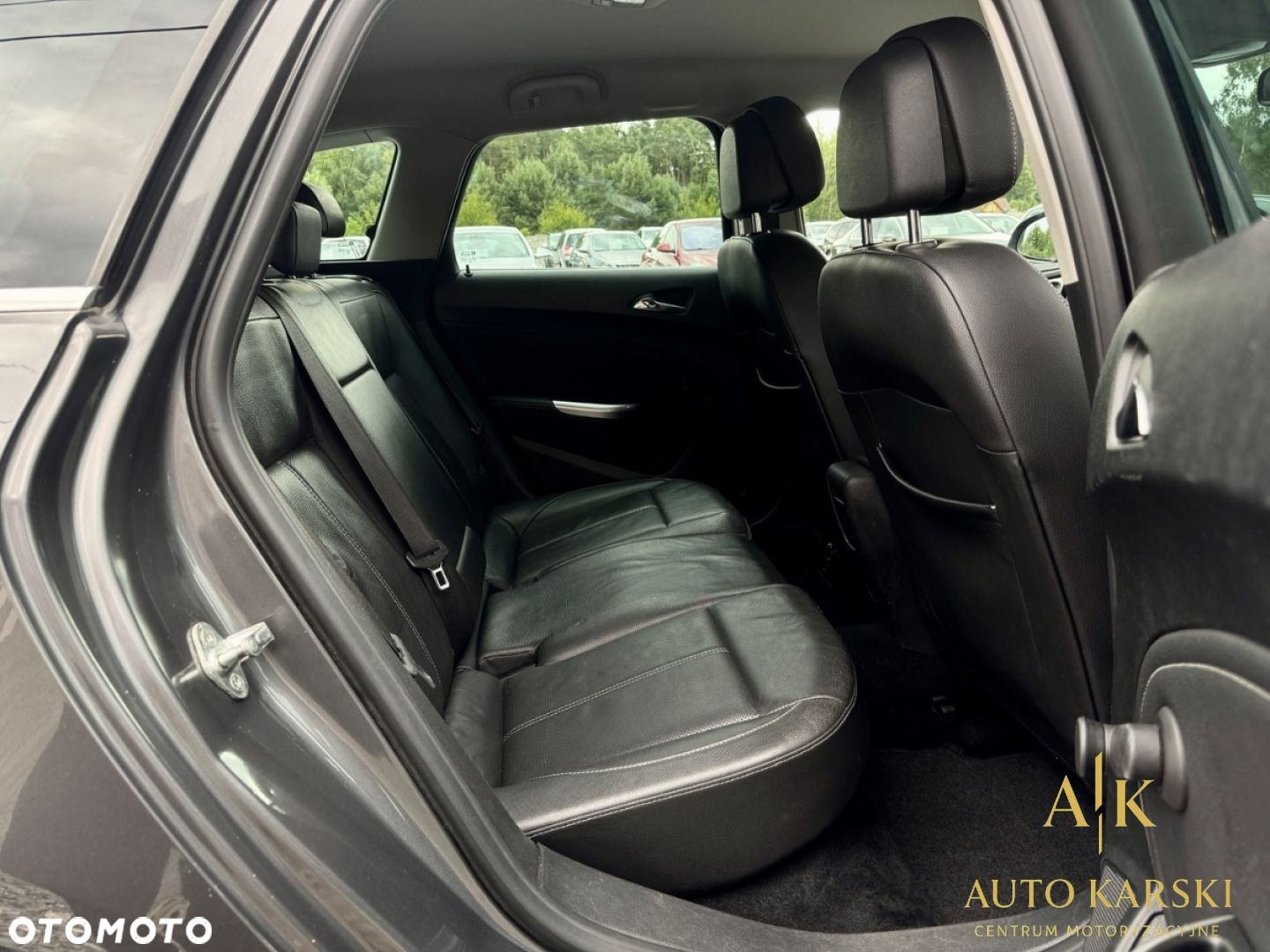 Opel Astra - 32