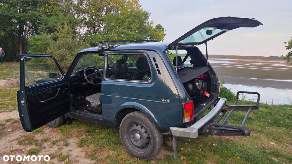 Lada Niva 1.7i - 2