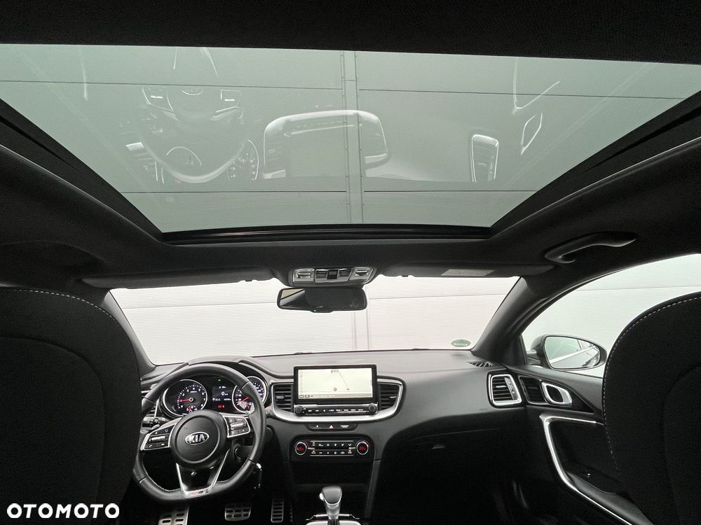 Kia ProCeed 1.5 T-GDI DCT7 OPF GT LINE - 14