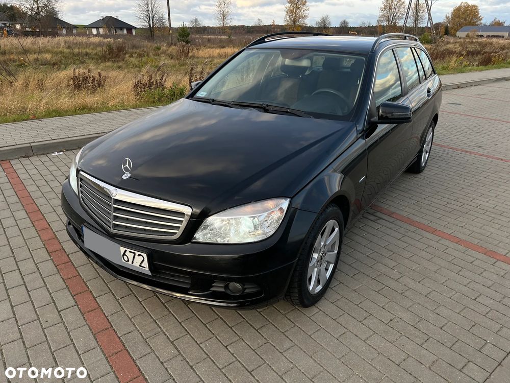 Mercedes-Benz Klasa C 180 K BlueEff Elegance - 26