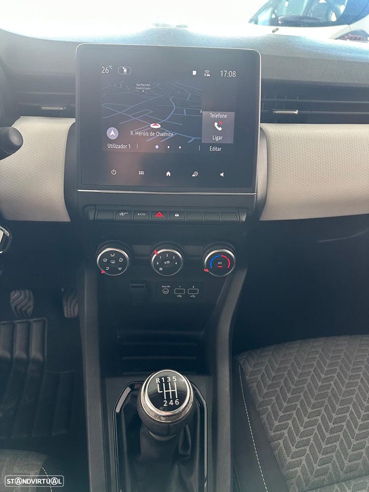 Renault Clio TCe 100 INTENS - 11