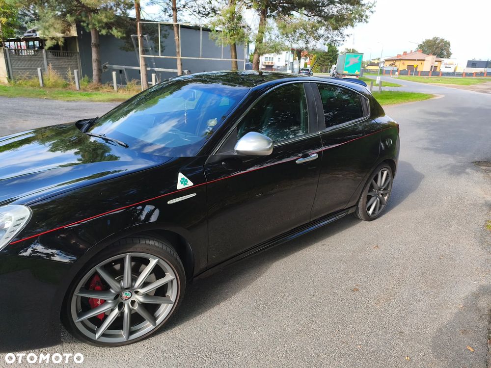 Alfa Romeo Giulietta - 2