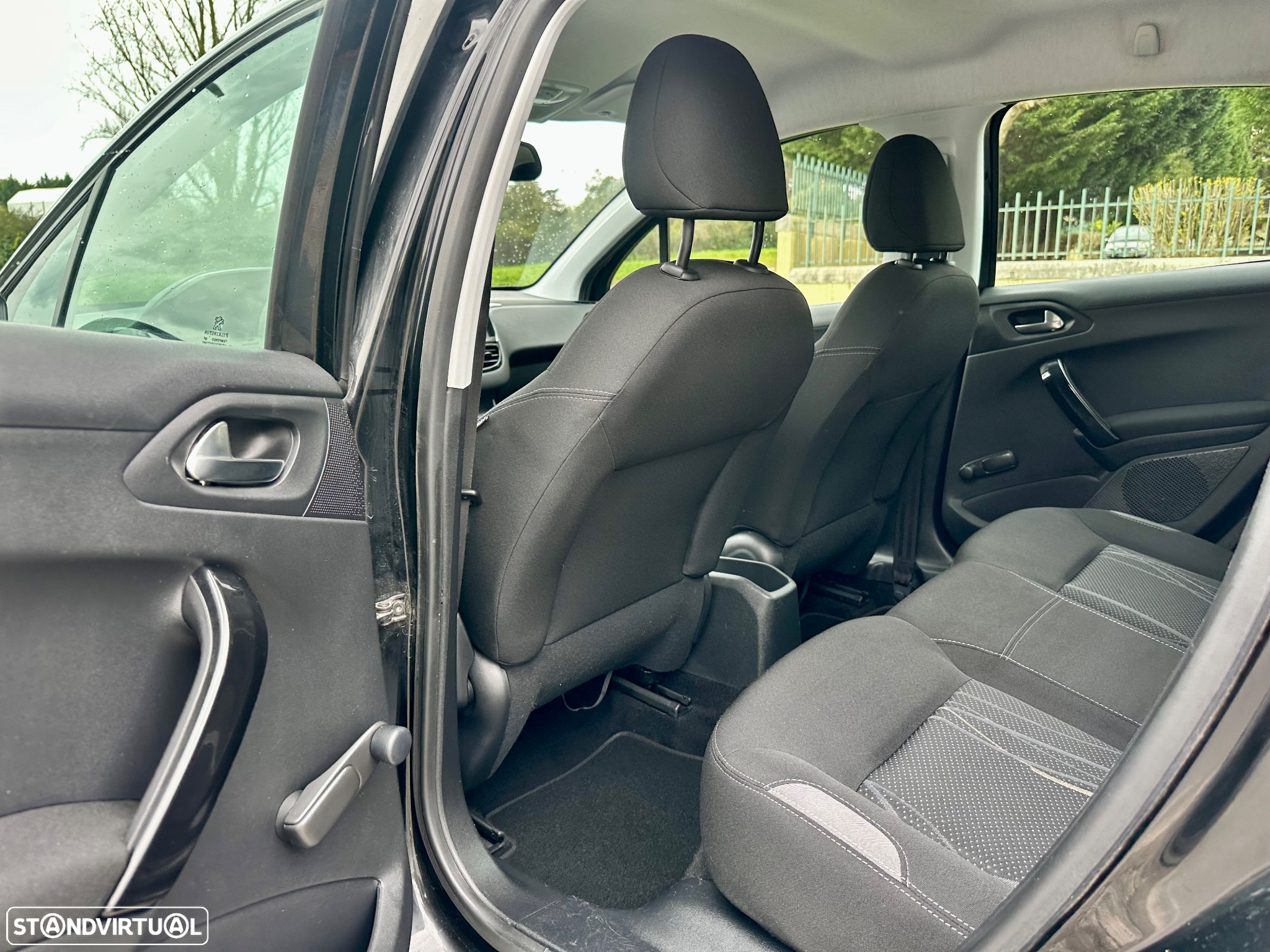Peugeot 208 PureTech 68 Access - 18
