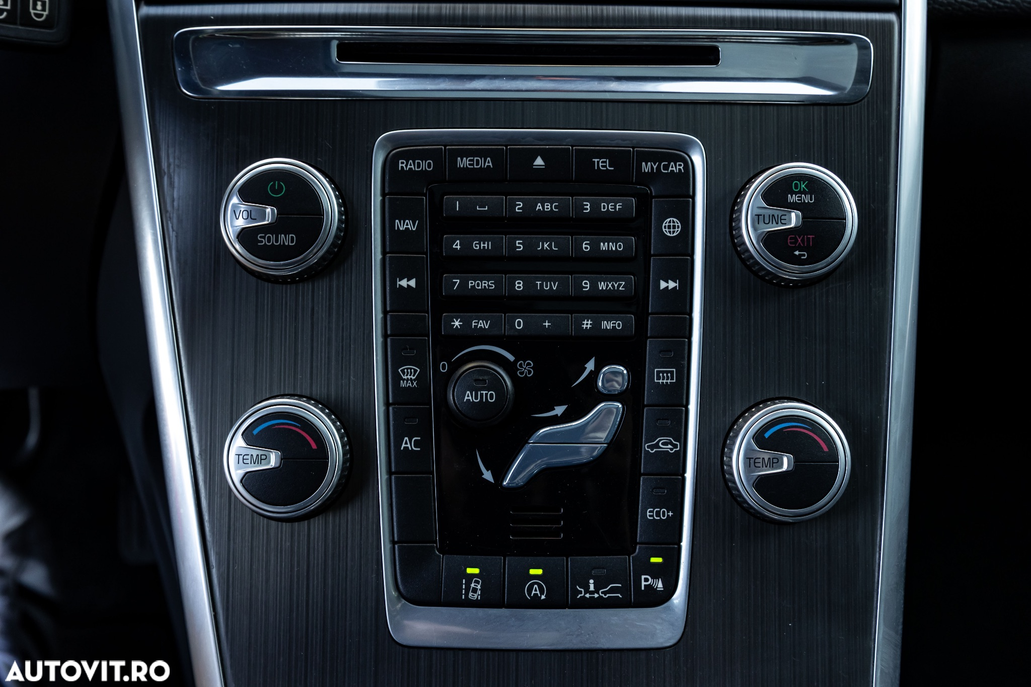 Volvo XC 60 D4 Geartronic Summum - 35