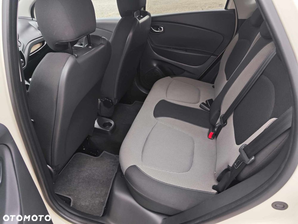 Renault Captur ENERGY dCi 90 Start&Stop Luxe - 13