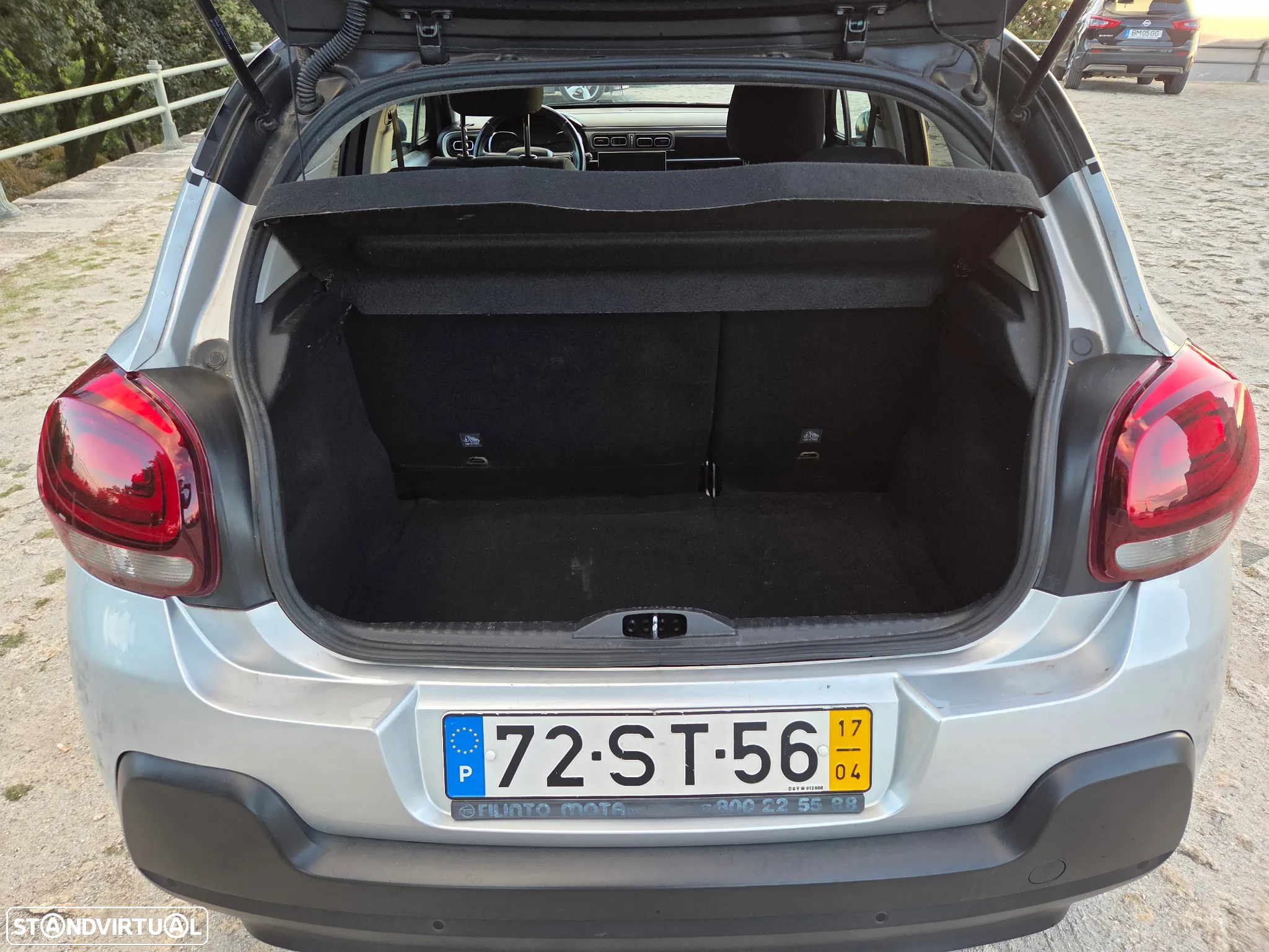 Citroën C3 1.2 PureTech Shine - 18