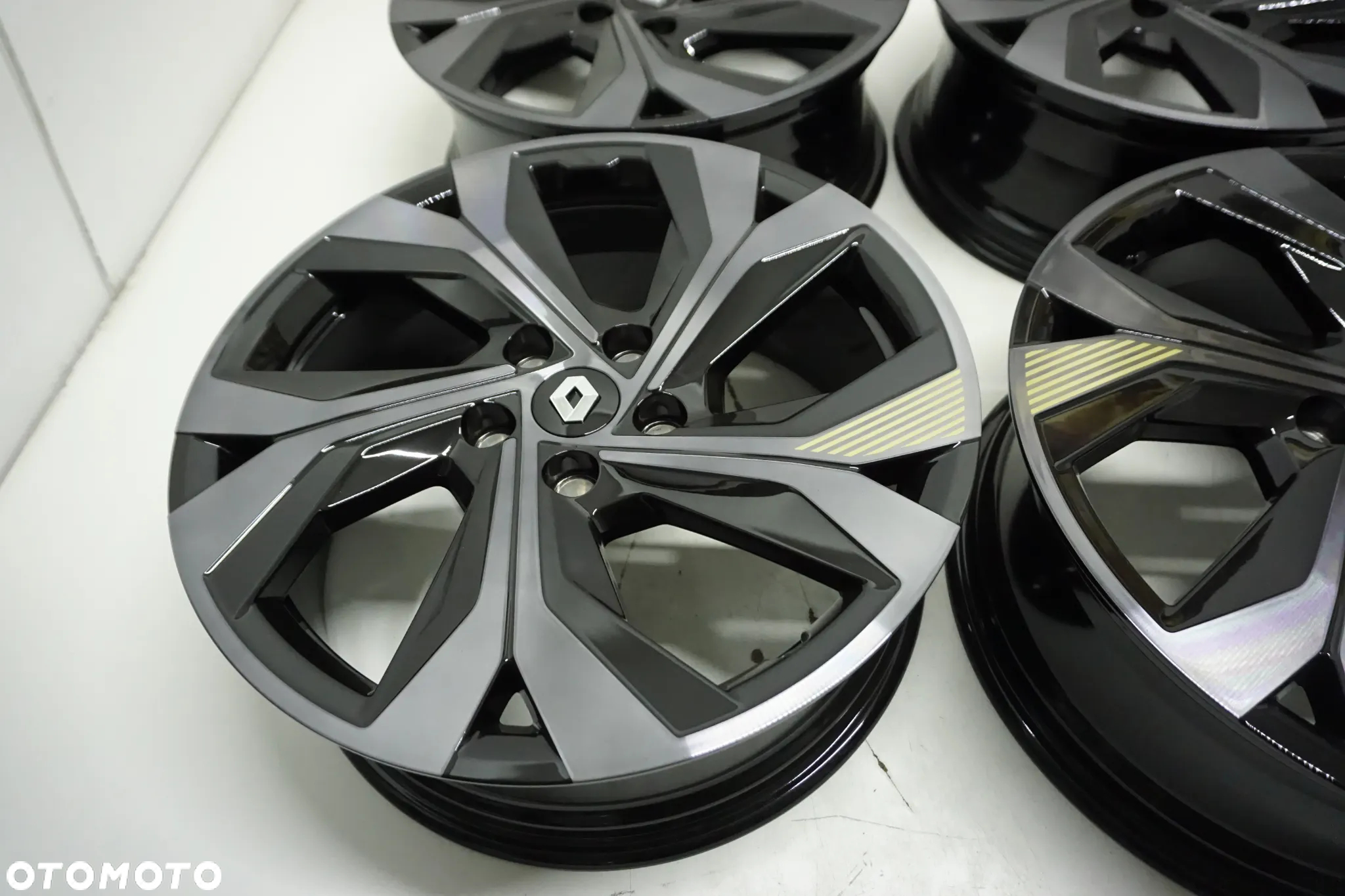 FELGI 18 RENAULT CAPTUR II ARCANA SYMBIOZ DACIA DUSTER MITSUBISHI ASX NOWY MODELET35 - 5