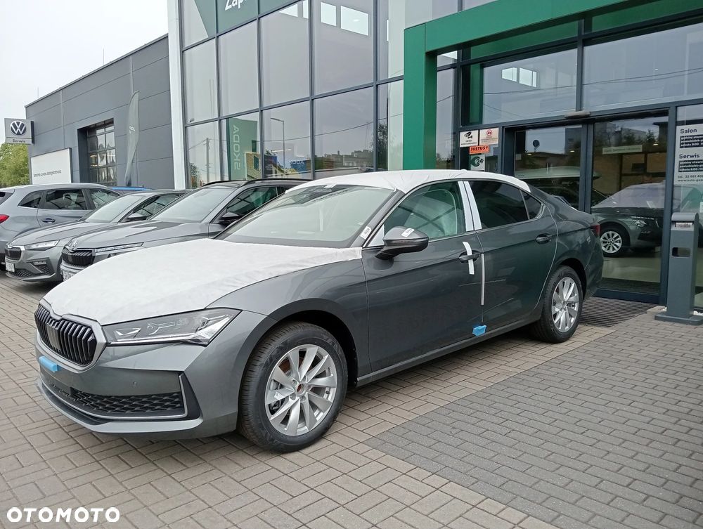 Skoda Superb 1.5 TSI mHEV Drive DSG - 2