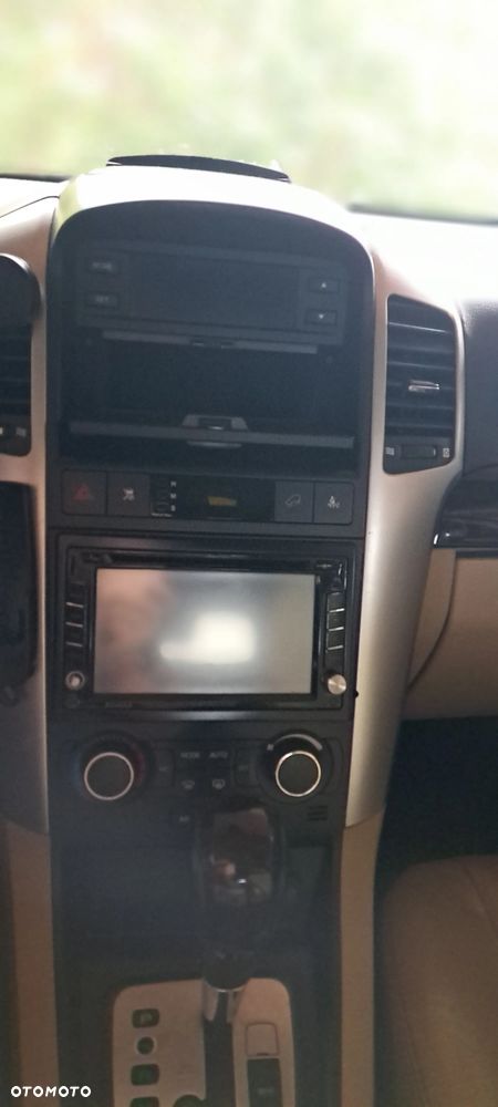 Chevrolet Captiva 3.2 Edition - 12