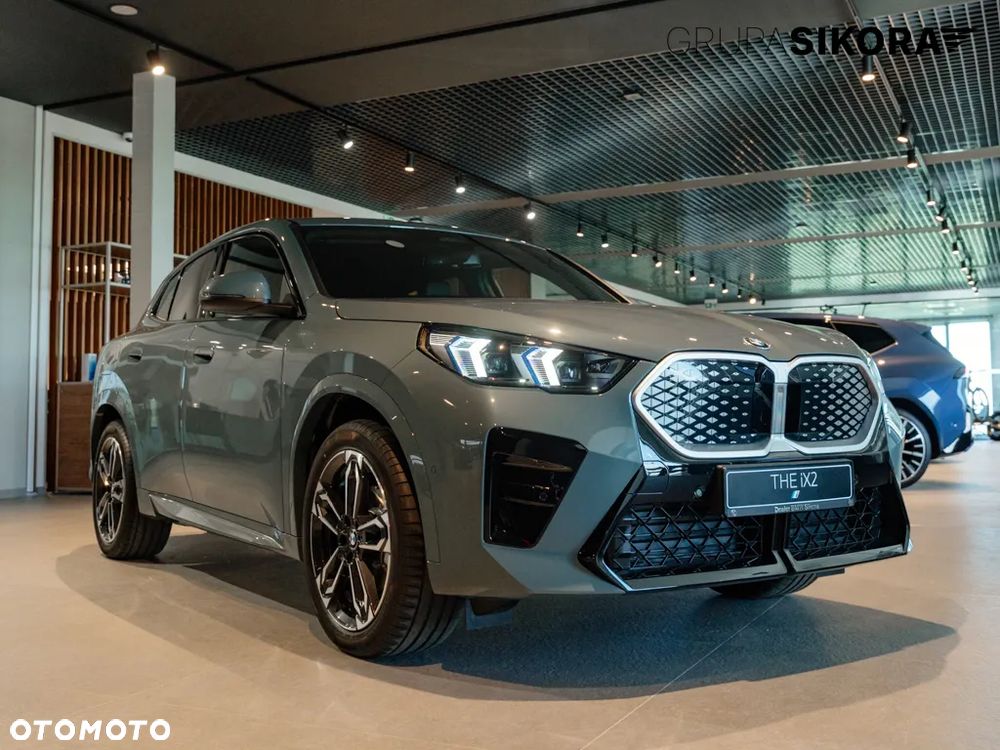 BMW iX2 - 2
