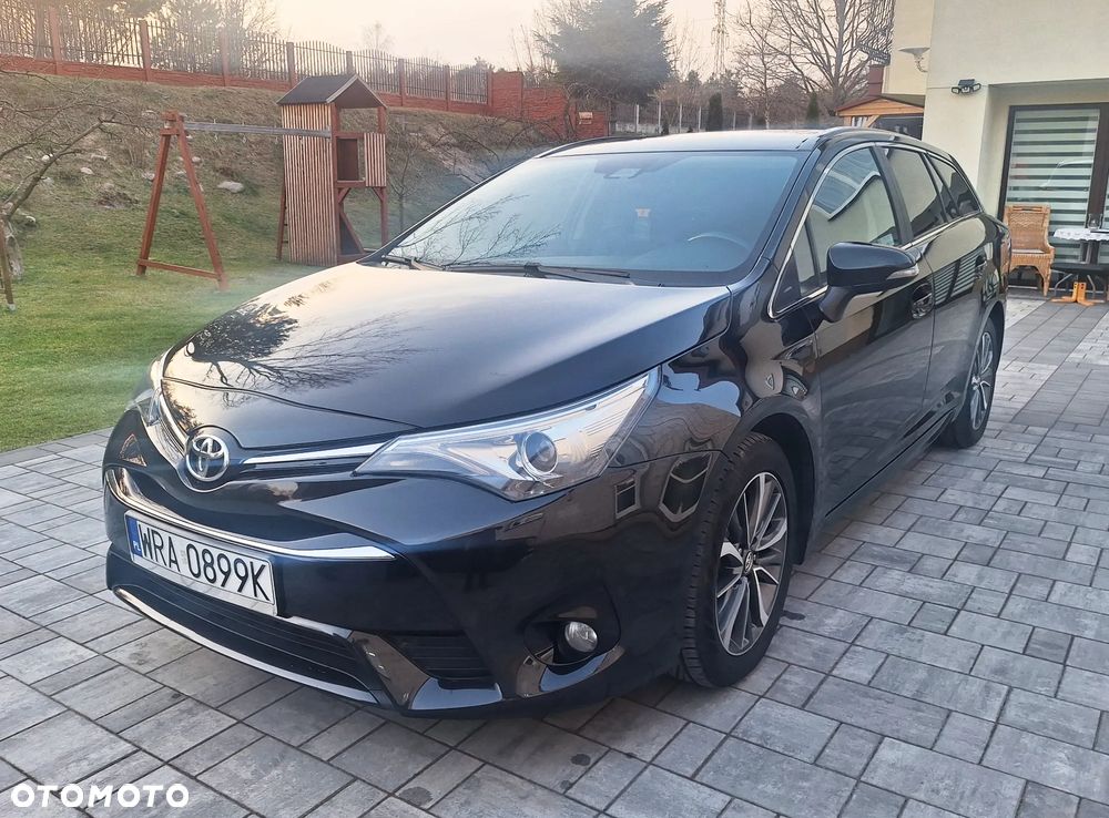 Toyota Avensis 2.0 D-4D Active Business - 1