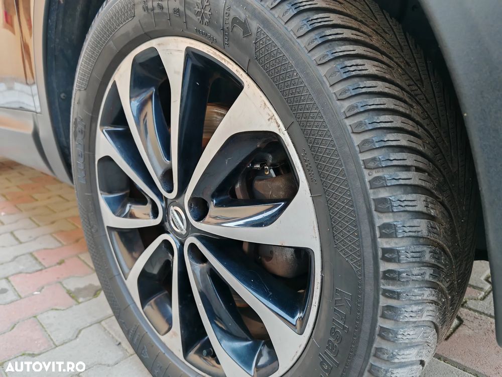 Nissan Qashqai+2 2.0 dCi DPF 4x4 tekna - 20