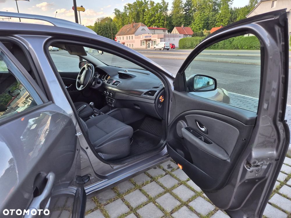 Renault Megane 1.6 16V Expression - 8