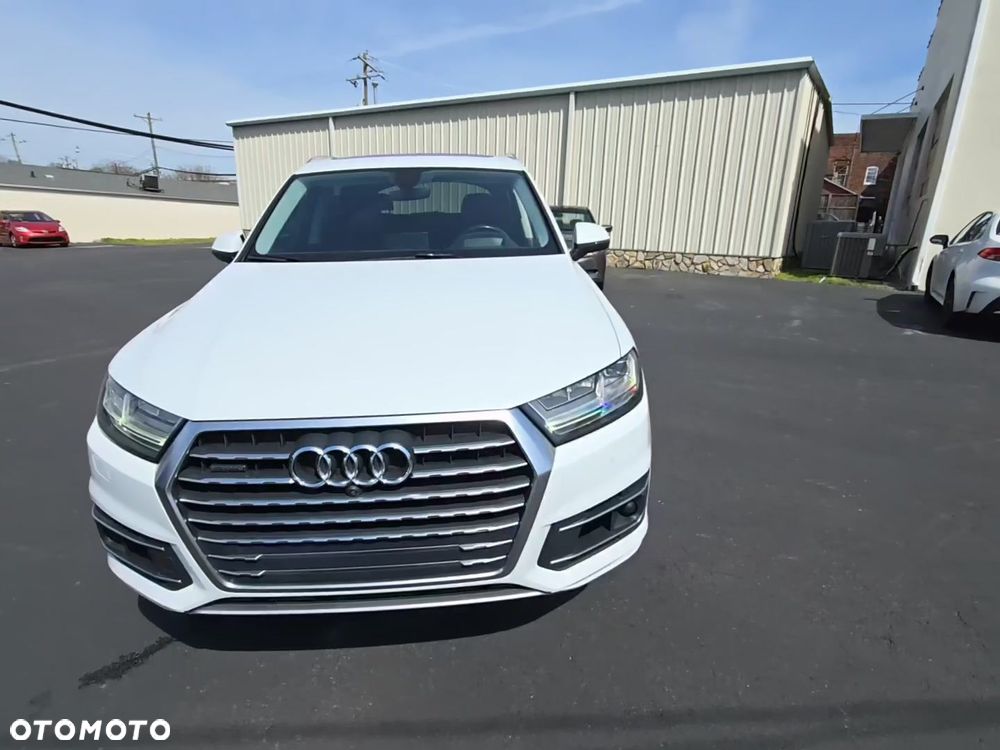 Audi Q7 3.0 TFSI Quattro Tiptronic - 11