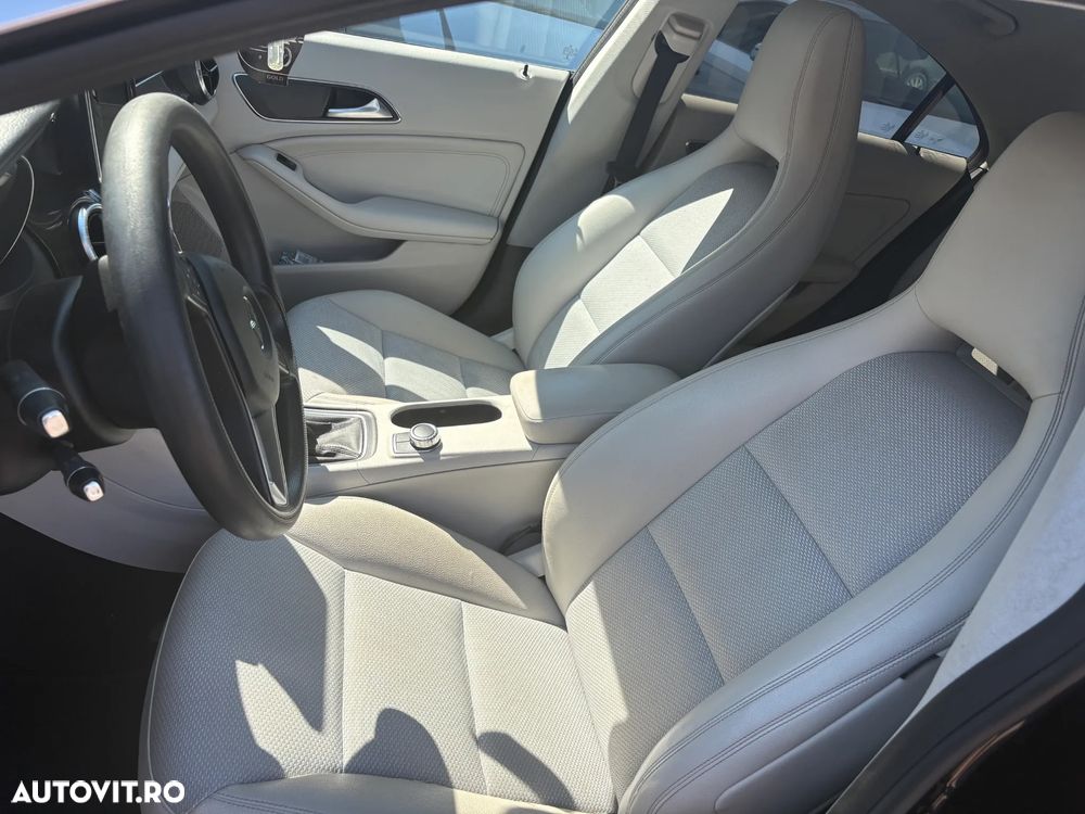 Mercedes-Benz CLA 180 - 7