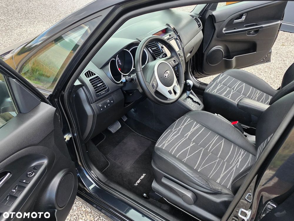 Kia Venga 1.6 CVVT Automatik Dream Team Edition - 13