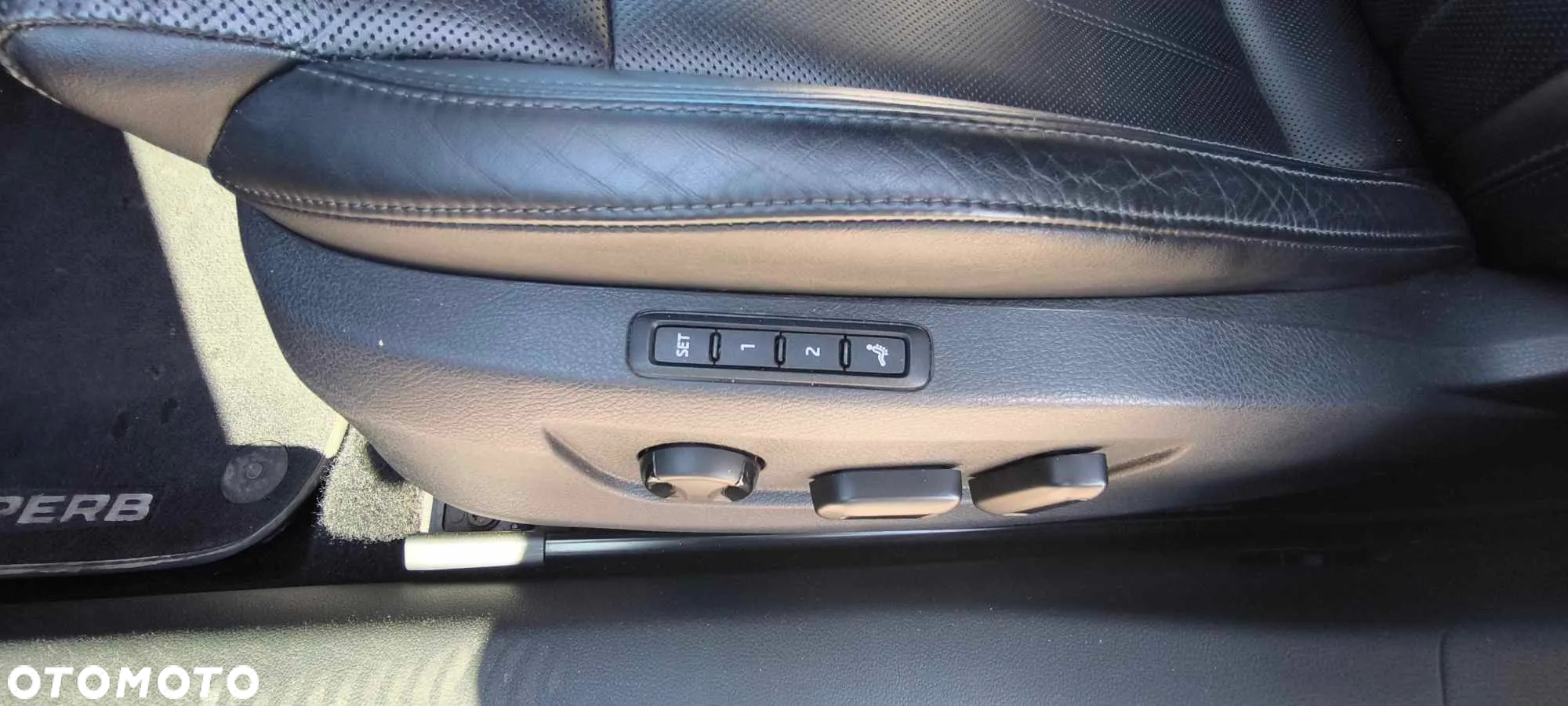 Skoda Superb 2.0 TSI 4x4 L&K DSG - 15
