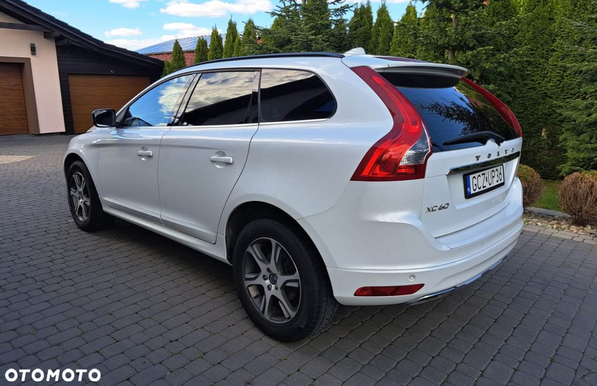 Volvo XC 60 D4 Drive-E Base - 10