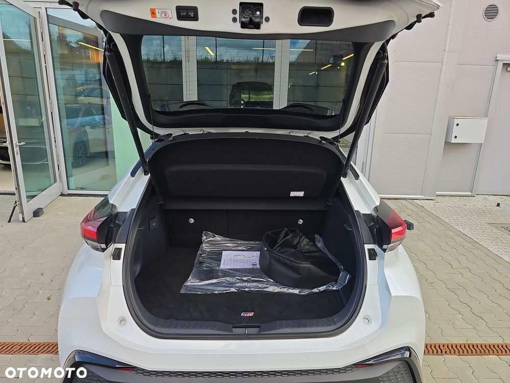Toyota C-HR 2.0 PHEV Dynamic Force GR Sport - 14